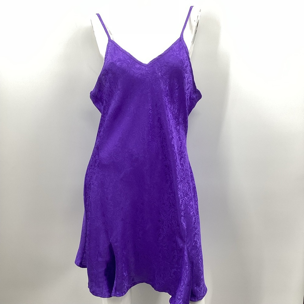 ***Intimate Moments Purple Chemise *** L